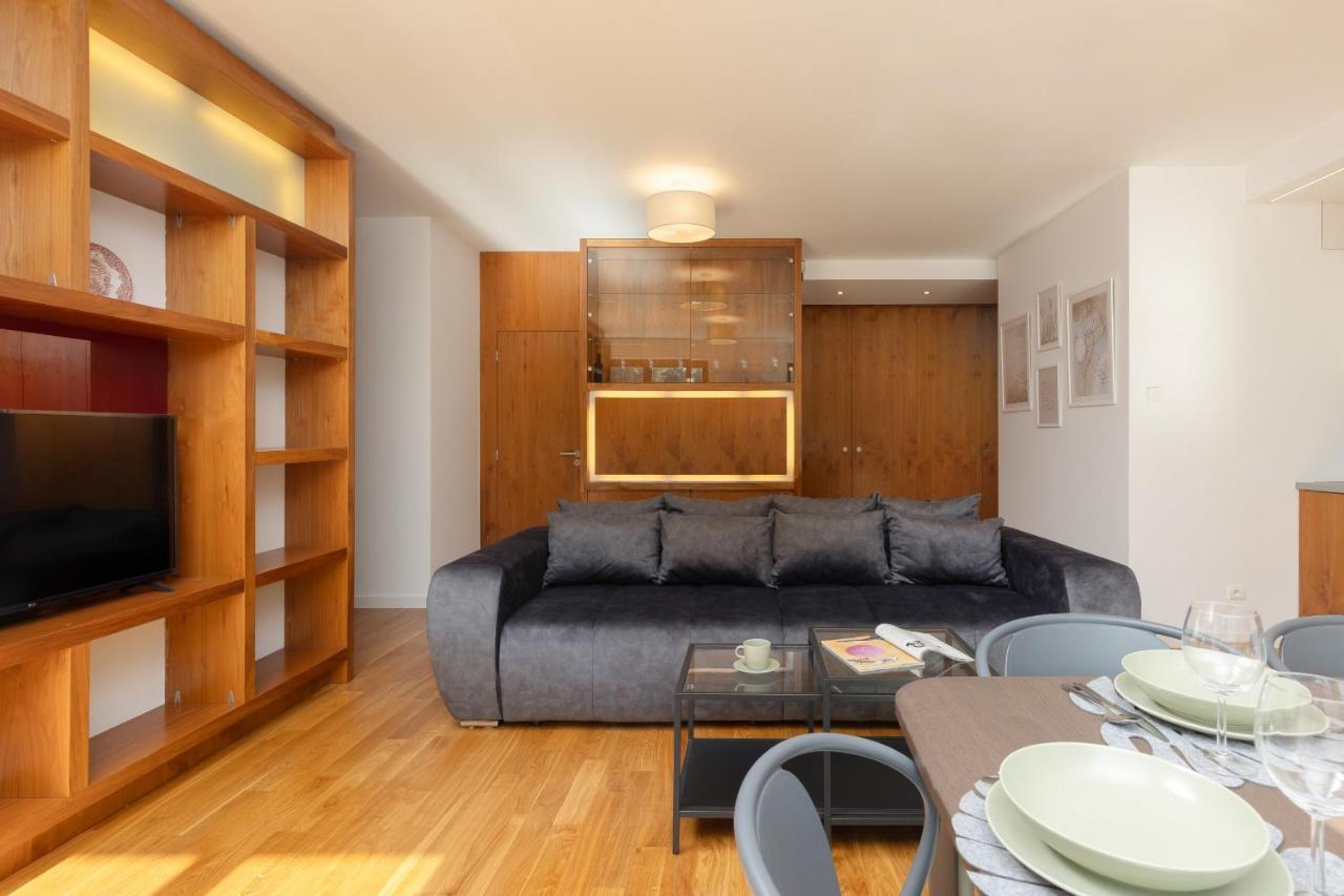 Old Mokotow Spacious Two-Bedroom Apartment By Noclegi Renters Varsóvia Exterior foto
