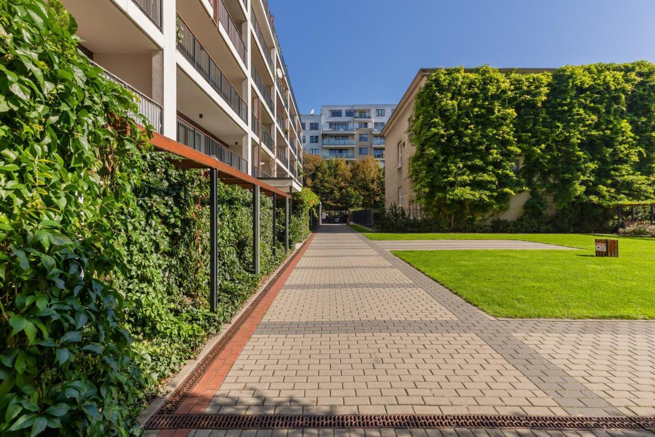 Old Mokotow Spacious Two-Bedroom Apartment By Noclegi Renters Varsóvia Exterior foto