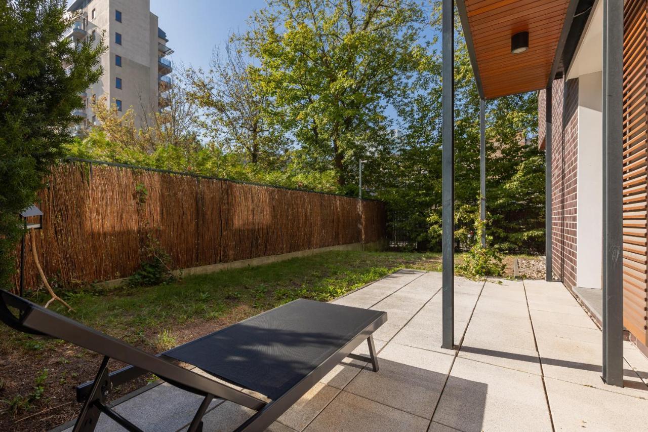 Old Mokotow Spacious Two-Bedroom Apartment By Noclegi Renters Varsóvia Exterior foto